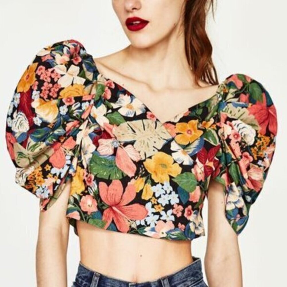 Zara Trafaluc Collections Puff Sleeve Crop Botanical V-Neck Blouse Size XS EUC